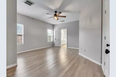 2310 Highland Crossing Drive, Conroe, TX 77304 - Photo 25