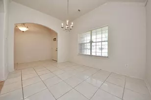 16615 Great Oaks Glen Dr, Houston, TX 77083 - Photo 9
