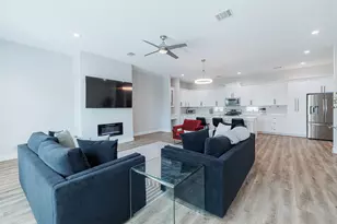 7814 De Priest St, Houston, TX 77088 - Photo 11