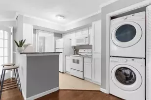 9839 Walnut St, Dallas, TX 75243 - Photo 7