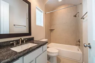1027 St Charles St, Houston, TX 77003 - Photo 19