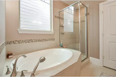 934 W 24th Street, Houston, TX 77008 - Photo 27