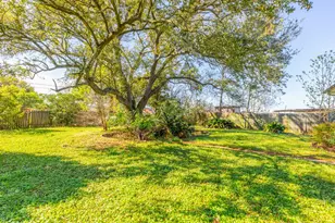 1035 Palermo Dr, Beaumont, TX 77705 - Photo 25