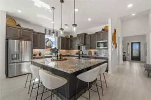 12011 Canal View Blvd, Mont Belvieu, TX 77523 - Photo 21