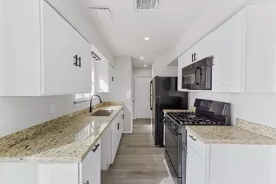 15326 Peachmeadow Lane, Channelview, TX 77530 - Photo 11