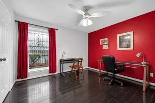11042 Bellbrook Dr, Houston, TX 77096 - Photo 15