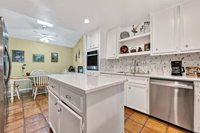 11042 Bellbrook Drive, Houston, TX 77096 - Photo 11