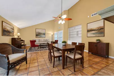 11042 Bellbrook Drive, Houston, TX 77096 - Photo 5