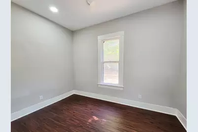 304 N Walnut Avenue, Eagle Lake, TX 77434 - Photo 31