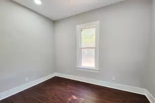 304 N Walnut Ave, Eagle Lake, TX 77434 - Photo 31