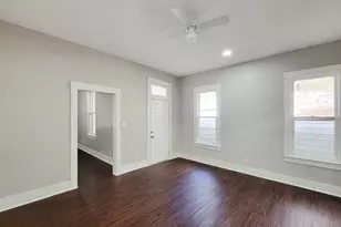 304 N Walnut Ave, Eagle Lake, TX 77434 - Photo 29