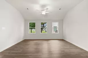 176 Road 5102L, Cleveland, TX 77327 - Photo 11