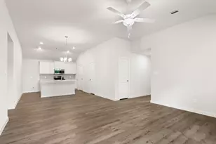 176 Road 5102L, Cleveland, TX 77327 - Photo 7