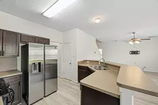 9431 Parsley Path Ln, Houston, TX 77064 - Photo 11