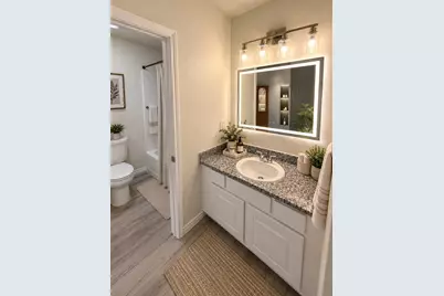 2017 Worms Street, Houston, TX 77020 - Photo 3