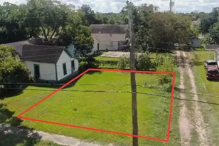 2110 Avenue D, Rosenberg, TX 77471 - Photo 1