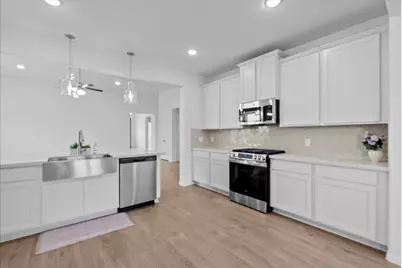 7111 Hillside Avenue, Mont Belvieu, TX 77523 - Photo 35