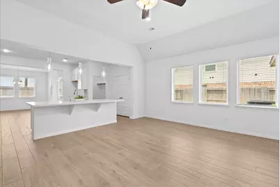 7111 Hillside Avenue, Baytown, TX 77523 - Photo 37