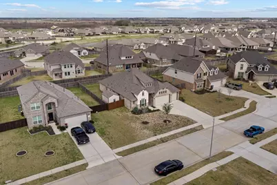 7111 Hillside Avenue, Baytown, TX 77523 - Photo 45