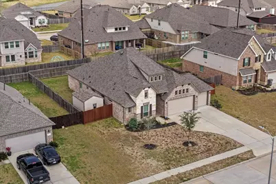 7111 Hillside Avenue, Mont Belvieu, TX 77523 - Photo 45