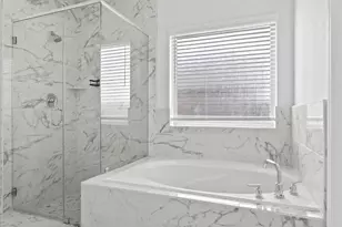 7111 Hillside Ave, Mont Belvieu, TX 77523 - Photo 27