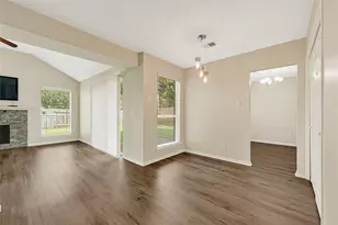 4010 Spring Garden Dr, Pearland, TX 77584 - Photo 7