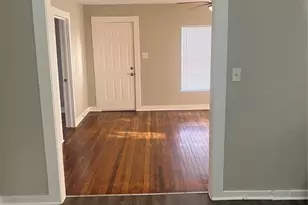 704 15th Ave N, Texas City, TX 77590 - Photo 9