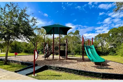 1109 Winding Way Drive, Friendswood, TX 77546 - Photo 29