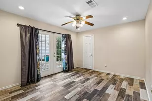 1109 Winding Way Dr, Friendswood, TX 77546 - Photo 21