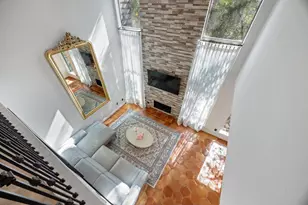 252 Sugar Berry Cir, Houston, TX 77024 - Photo 25