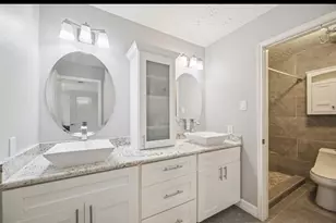 16147 New Field Dr, Houston, TX 77082 - Photo 9