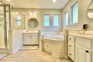 46 Flickering Sun Ct, The Woodlands, TX 77382 - Photo 37