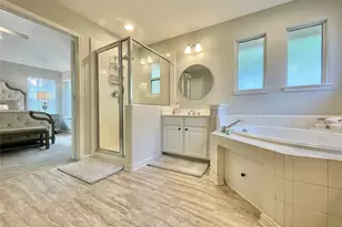 46 Flickering Sun Ct, The Woodlands, TX 77382 - Photo 35