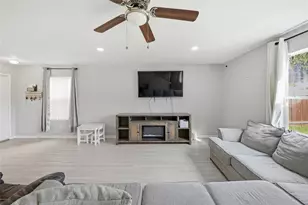 18215 Echo Mar Ln, Houston, TX 77084 - Photo 7