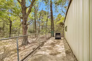 7715 Shadow Ln, Conroe, TX 77304 - Photo 47