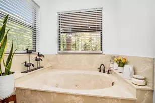 7715 Shadow Ln, Conroe, TX 77304 - Photo 31