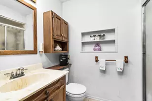 7715 Shadow Ln, Conroe, TX 77304 - Photo 33