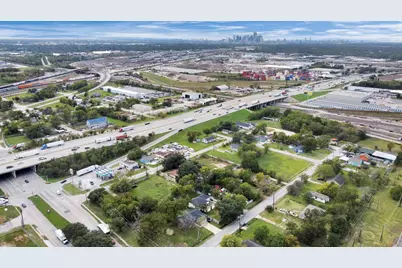 7830 Pardee Street Street, Houston, TX 77028 - Photo 31