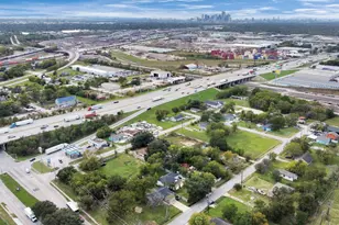 7830 Pardee Street St, Houston, TX 77028 - Photo 31