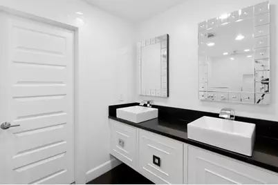 5526 Kuldell Drive, Houston, TX 77096 - Photo 15