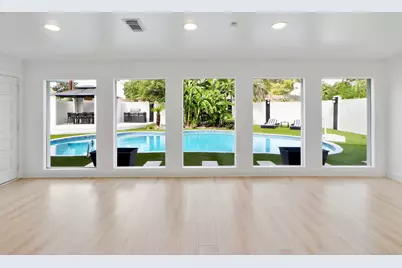 5526 Kuldell Drive, Houston, TX 77096 - Photo 11