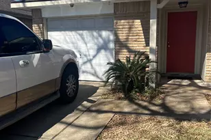 10822 Langdon Ln, Houston, TX 77072 - Photo 3