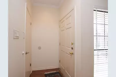 2001 Bering Drive #2F, Houston, TX 77057 - Photo 3