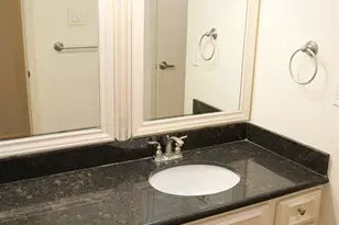 2001 Bering Dr, Houston, TX 77057 - Photo 11