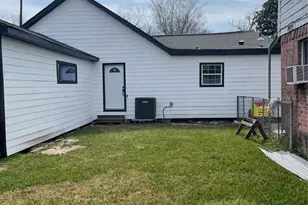 6929 San Angelo St, Houston, TX 77020 - Photo 21