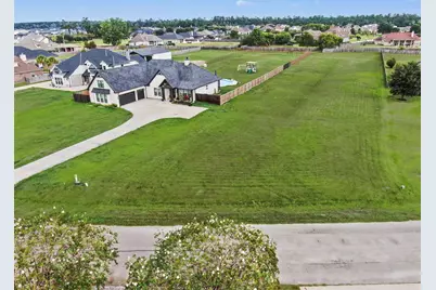 11674 Grandview Drive, Montgomery, TX 77356 - Photo 1
