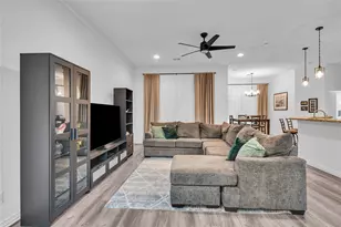 1101 Isabella Blvd, Angleton, TX 77515 - Photo 3