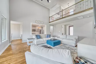 13510 Fallbrook Circle, Mont Belvieu, TX 77535 - Photo 11