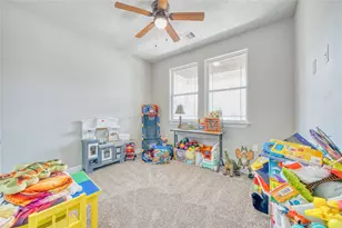13510 Fallbrook Cir, Mont Belvieu, TX 77535 - Photo 27