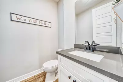 13510 Fallbrook Circle, Mont Belvieu, TX 77535 - Photo 27